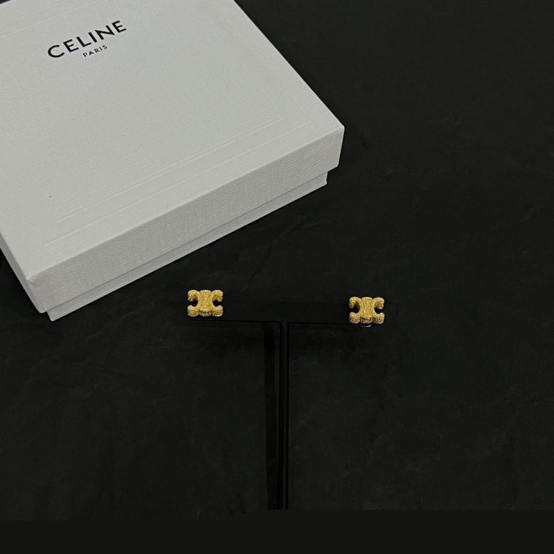 Ce**e earrings